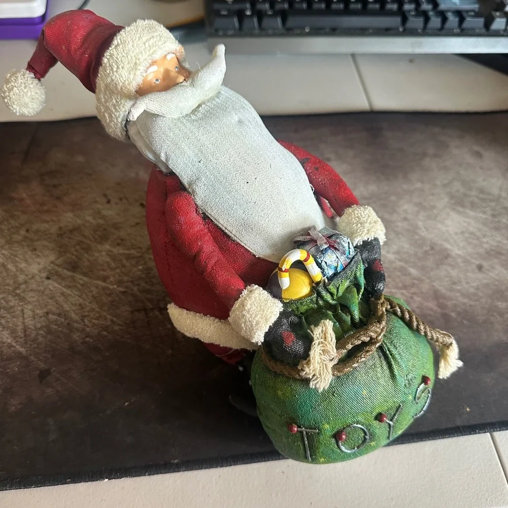 Target Santa Figurine Medium‎ Red Vintage 2001 Christmas Decor Toy Bag